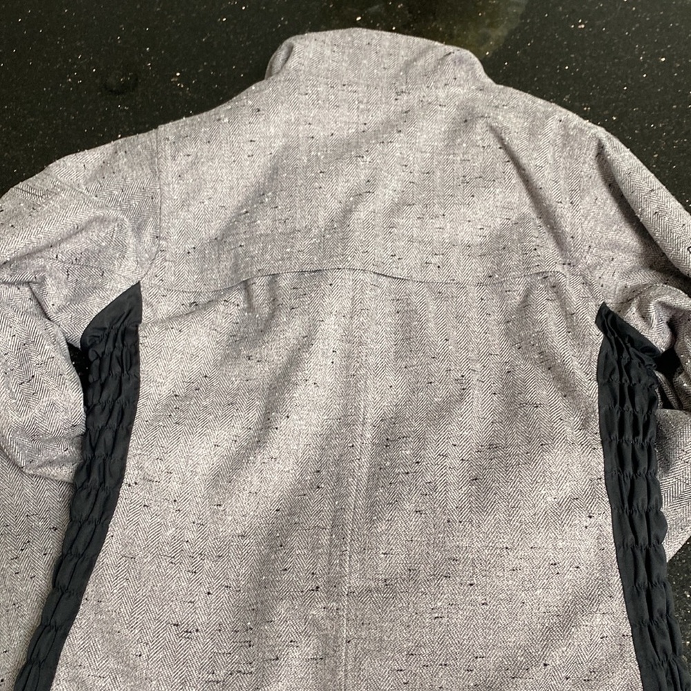 Gorgeous Predator Wear Winter Jacket - image 5